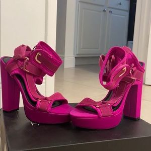 Fashion nova heels